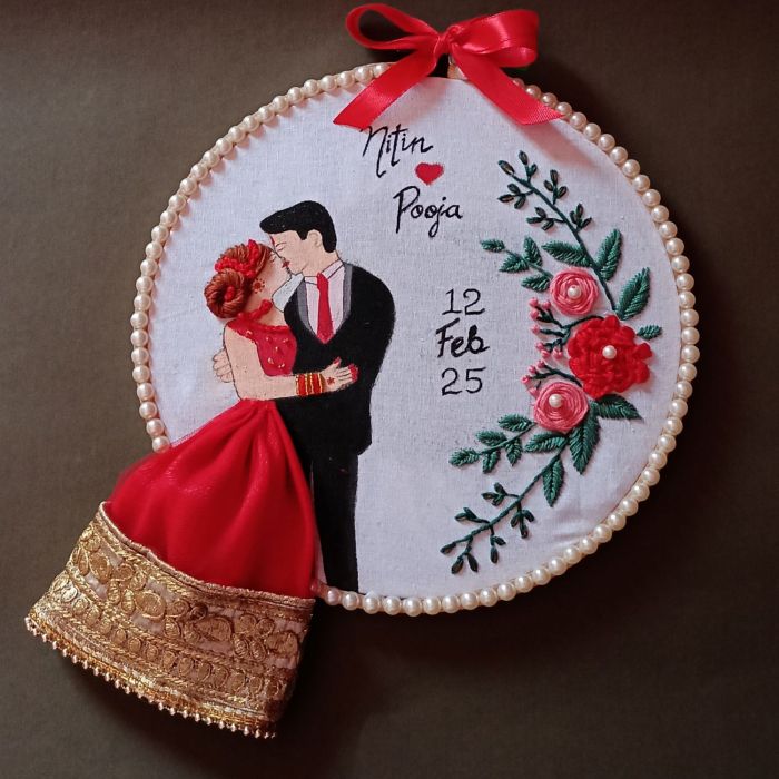 embroidered hoop art for wedding