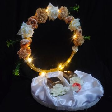 engagement ring platter - beige and white flowers with LED - side view