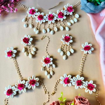 pink kaudi jewellery set for haldi - shell jewellery set