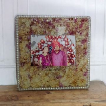 Sqaure Resin Varmala Frame