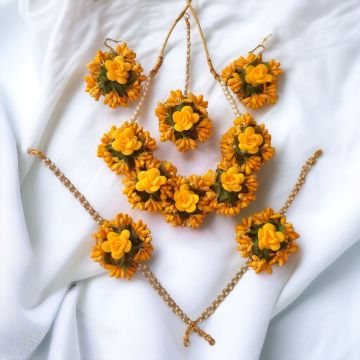 bridal floral jewellery set - necklace, earrings, maangtika, haathful